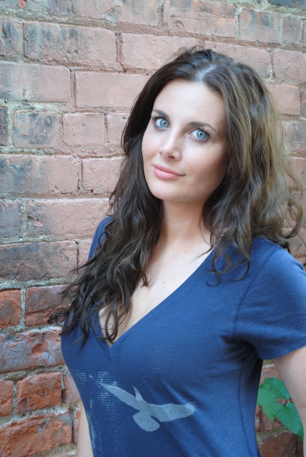 Beauty Women And Fashion: Just a girl... just an ordinary girl..