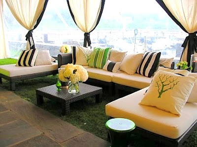 Outdoor Furniture Rental  Angeles on Black Rattan Outdoor Furniture  Sofas  Chaises  Ottomans Coffee Tables