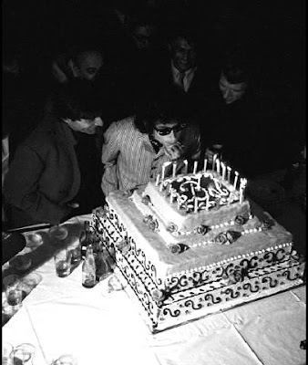 Kinky Bob - Page 14 Happy+Birthday+Bob+Dylan
