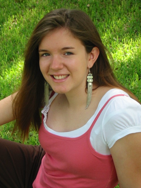 [Ciara+close+earring+2.JPG]