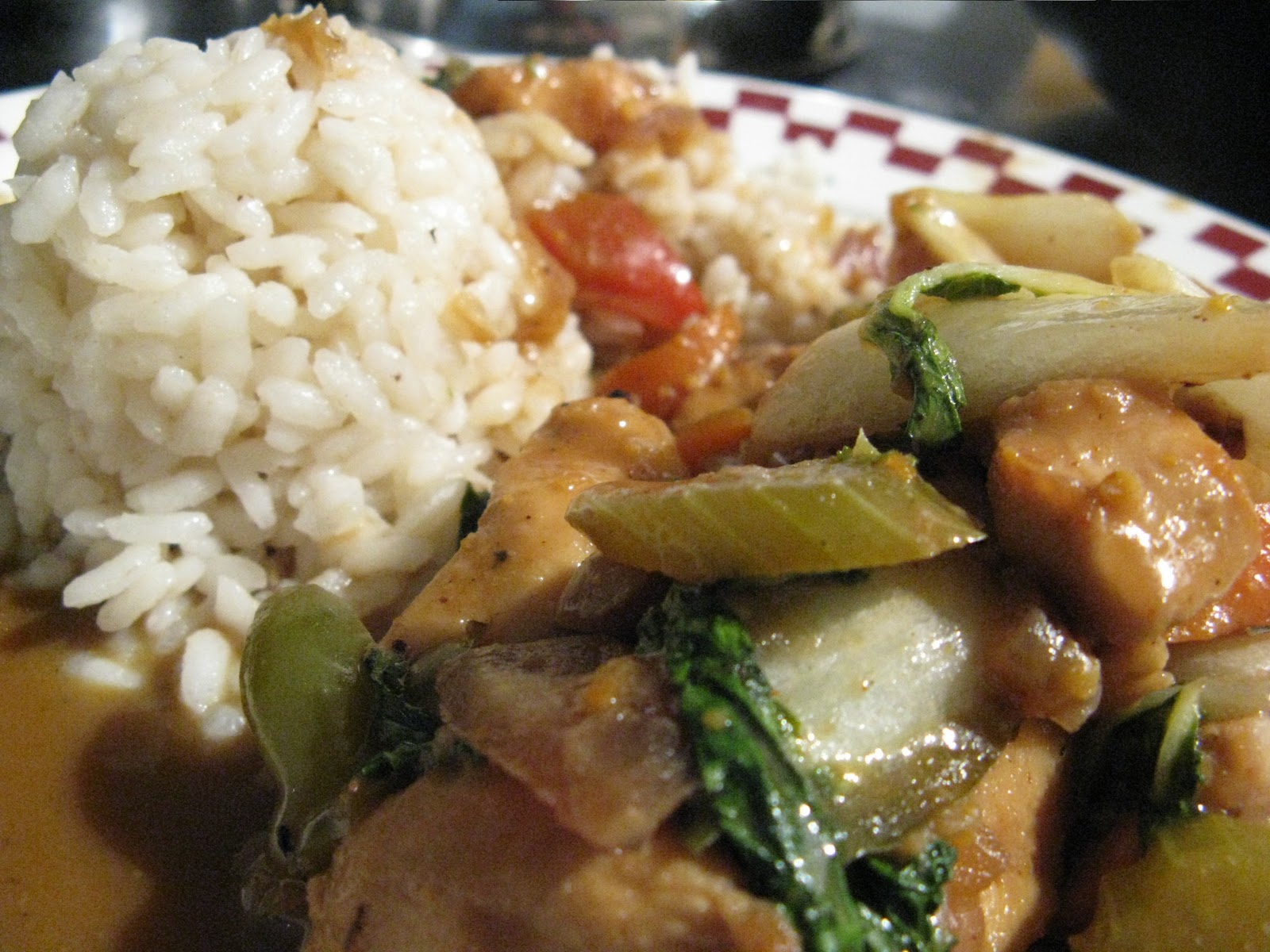 Sauté au poulet asiatique et bok choy gartenleidenschaft