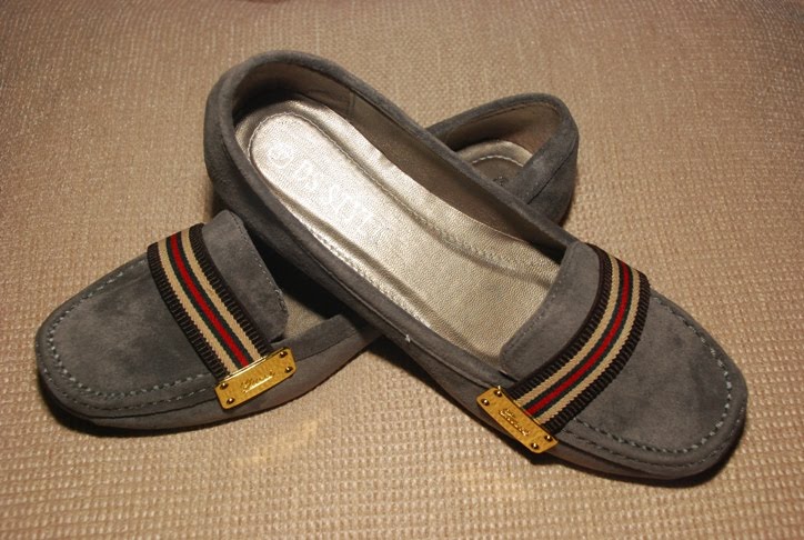 [grey+loafers.JPG]