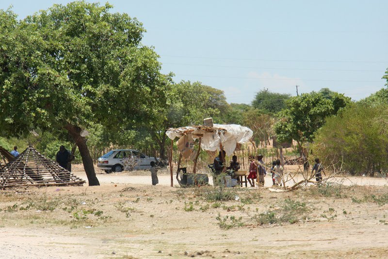 [IMG_0096_ToRundu.jpg]