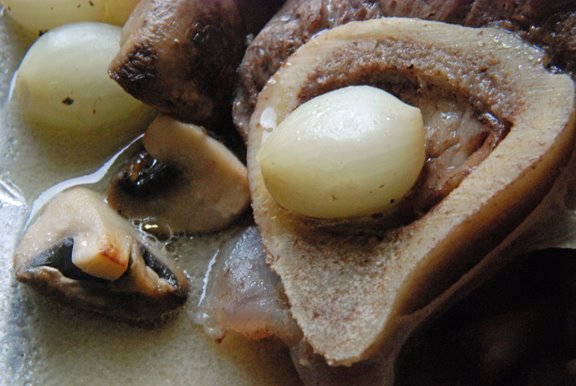 Rouelles de Veau Bourgeoise (Veal Shanks with Pearl Onions and Mushrooms)