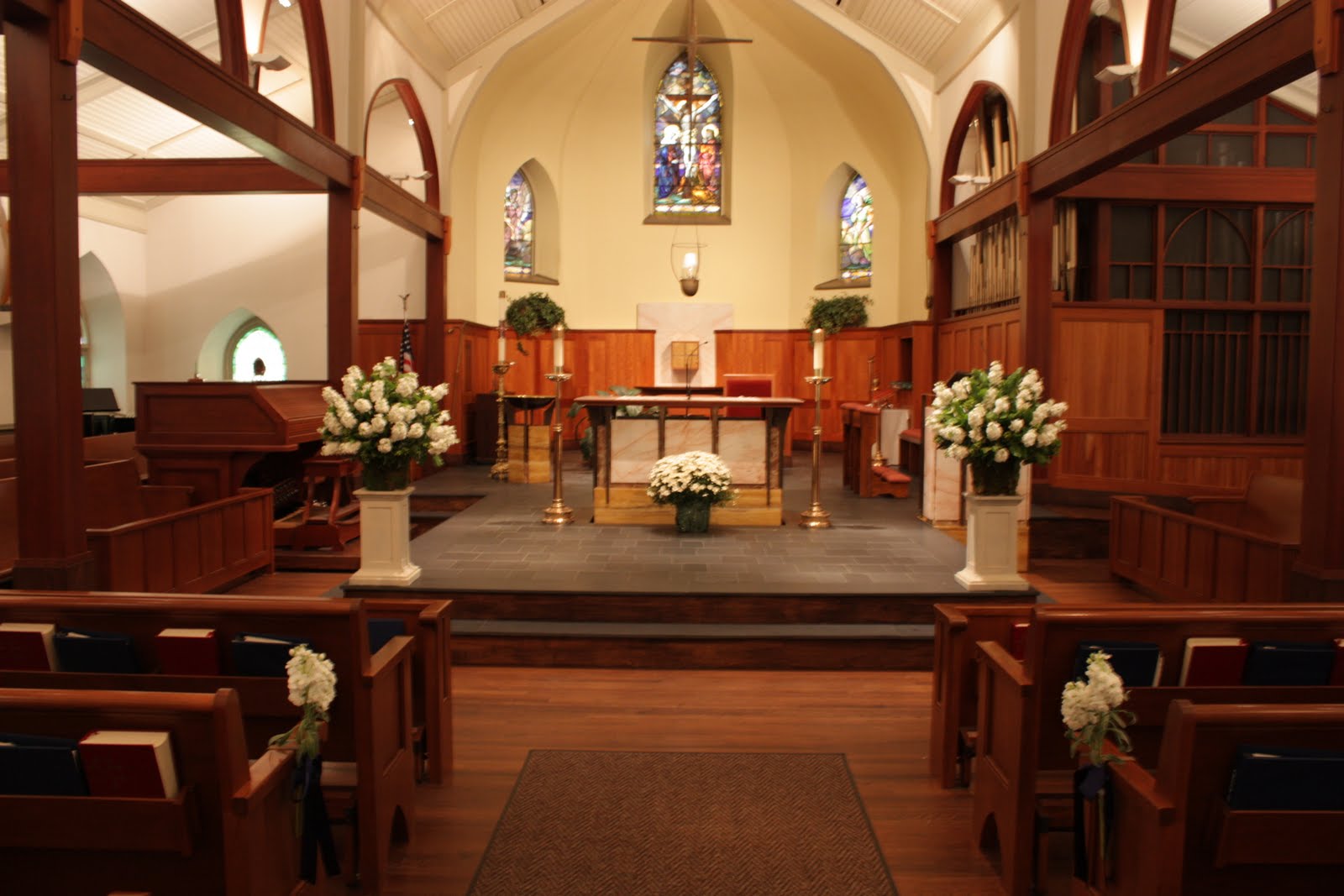 [church.JPG]