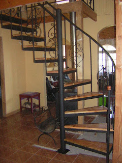 Escaleras de Caracol: Escalera semi recta