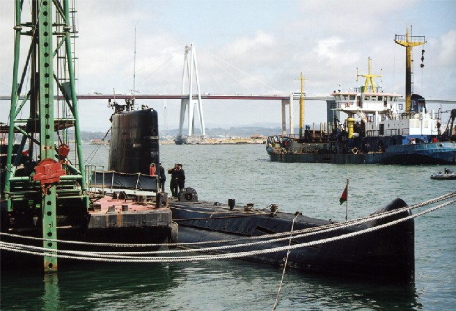 [3)+Submarino.jpg]