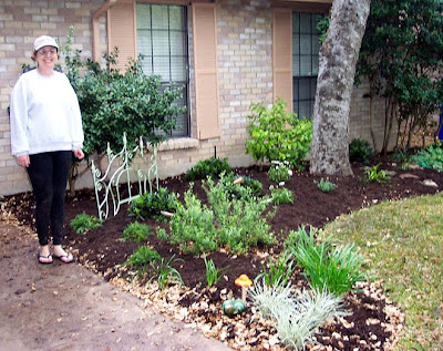 Divasofthedirt, Karla at door