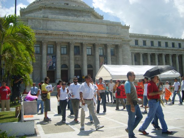 [n658686828_347216_9103.jpg]