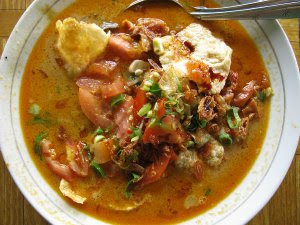 10 makanan indonesia paling diminati orang asing Soto+Betawi