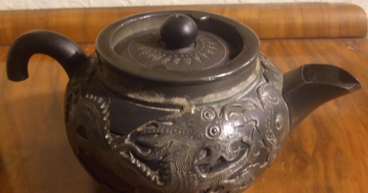 Collecting Antique Pottery Japanese Tea Pot,