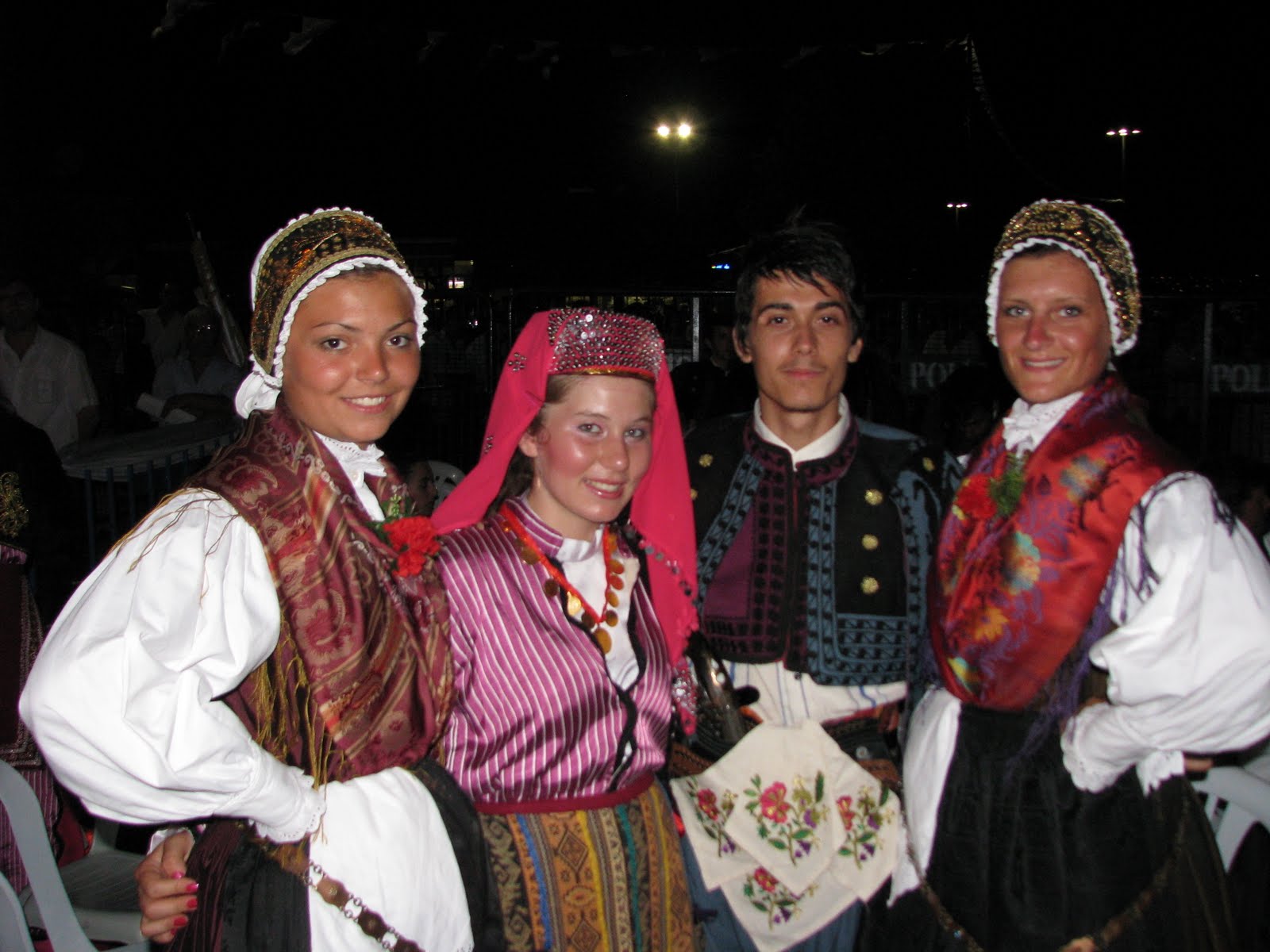 [IMG_4112.JPG]
