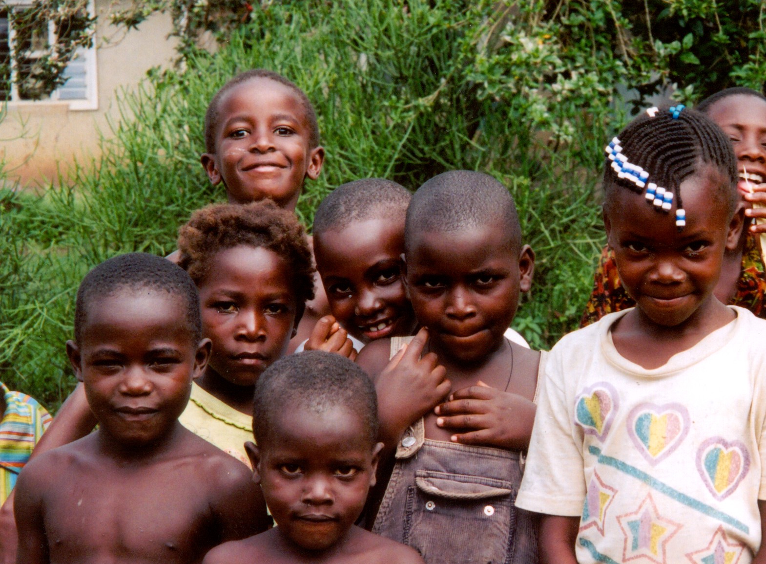 [Children+in+Uganda.jpg]
