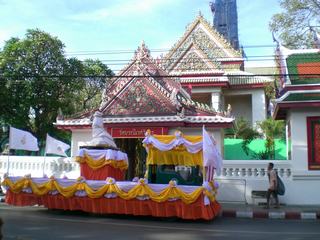 [=?windows-874?B?4sOn4KggodSoocPDwTEuanBn?=-767384]