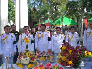 [=?windows-874?B?4sOn4KggodSoocPDwTguanBn?=-779845]