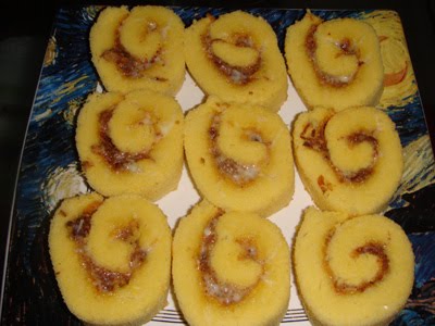 KUE