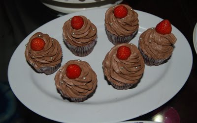 KUE