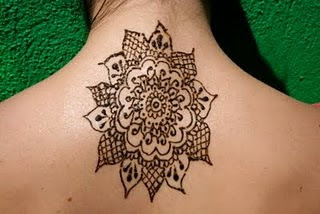 Women+tattoos+on+back+of+neck