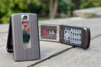 LG Shine Wood