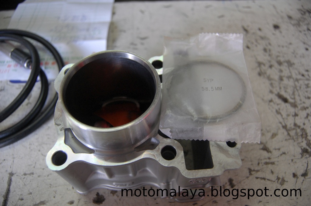 [lc-racing-block08.JPG]