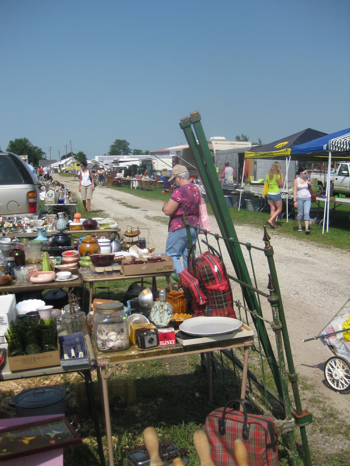 Iowa Barntiques More.. What Cheer Flea Market