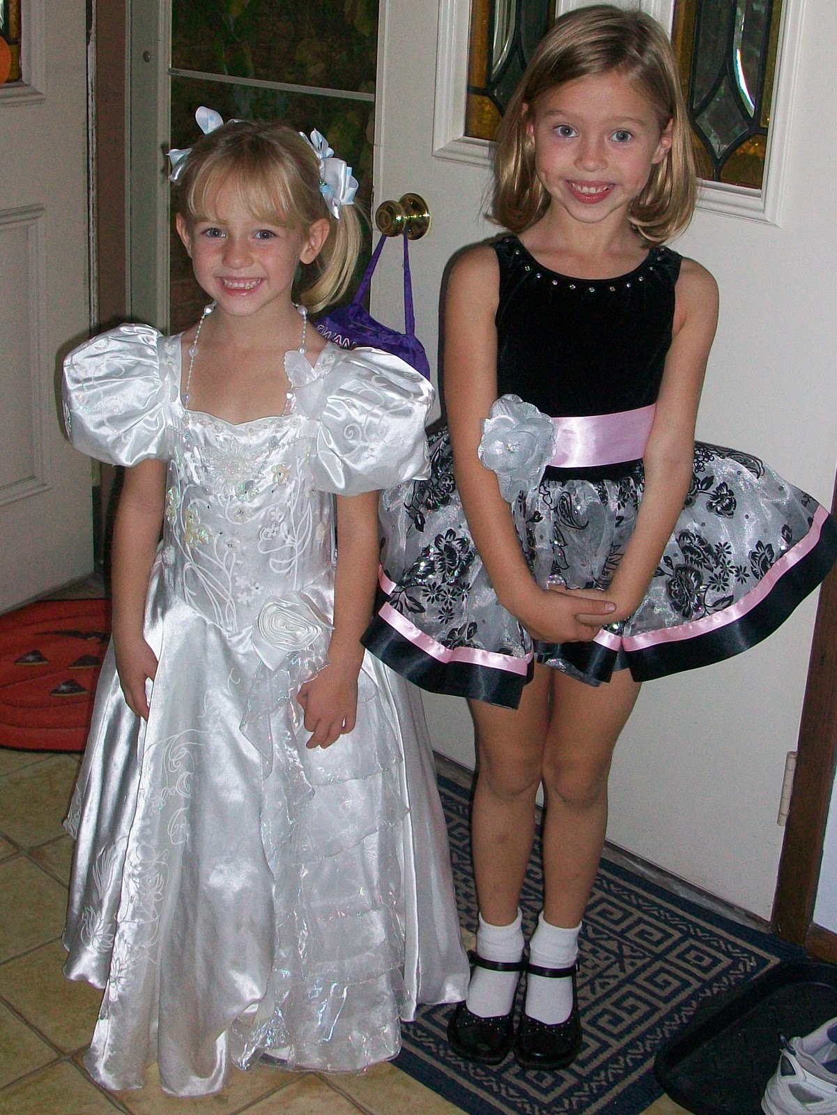 The Henderson Family Fancy Girls