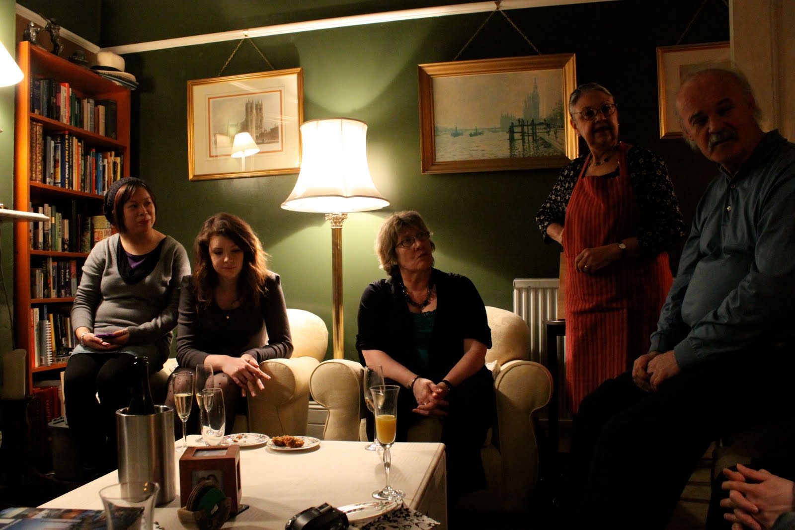 [joginder+living+rm.jpg]