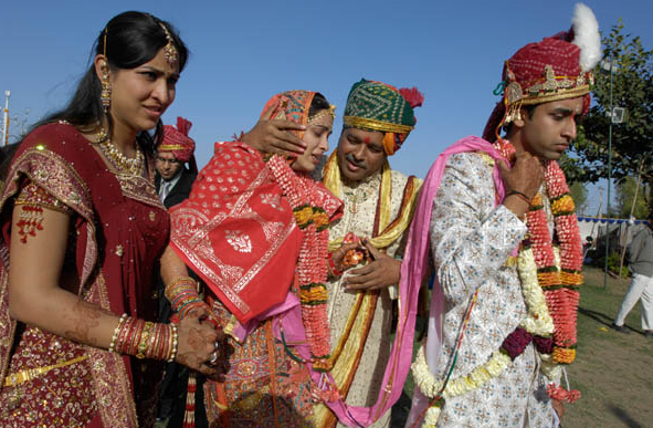 adat pernikahan india | diwindachandranikitaa