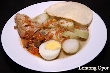 LONTONG OPOR