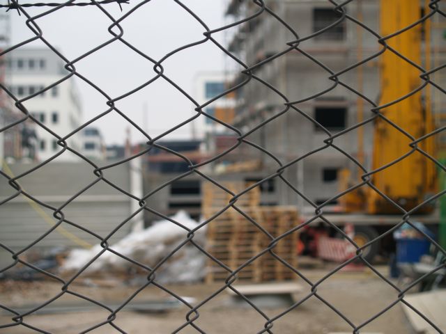 [2009-04-01-14h21m23.jpg]