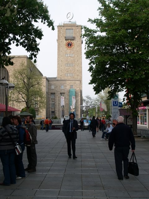[2009-04-22-19h10m56.jpg]