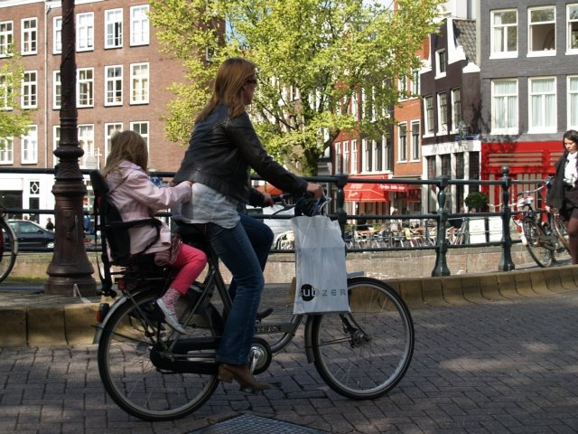 [2009-04-29-12h17m42.jpg]