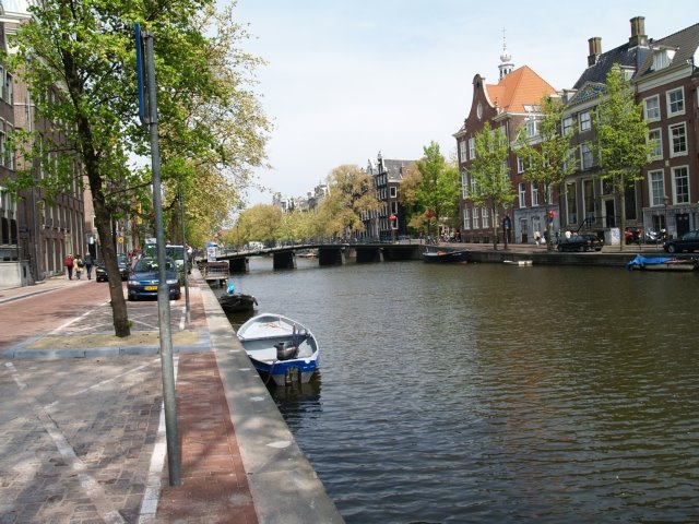 [2009-04-29-16h00m57.jpg]
