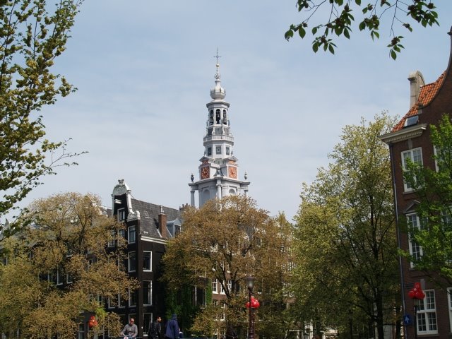 [2009-04-29-16h01m55.jpg]