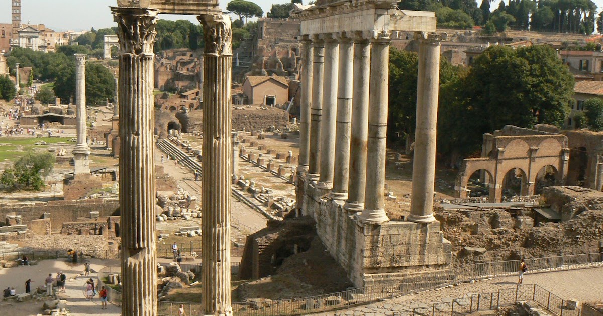 Isla Muir Senatus PopulusQue Romanus