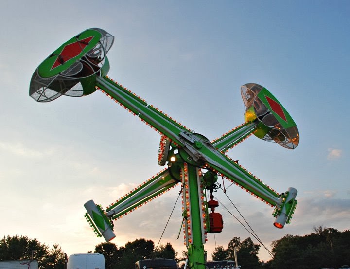 Middletown Daily Photo Carnival Rides