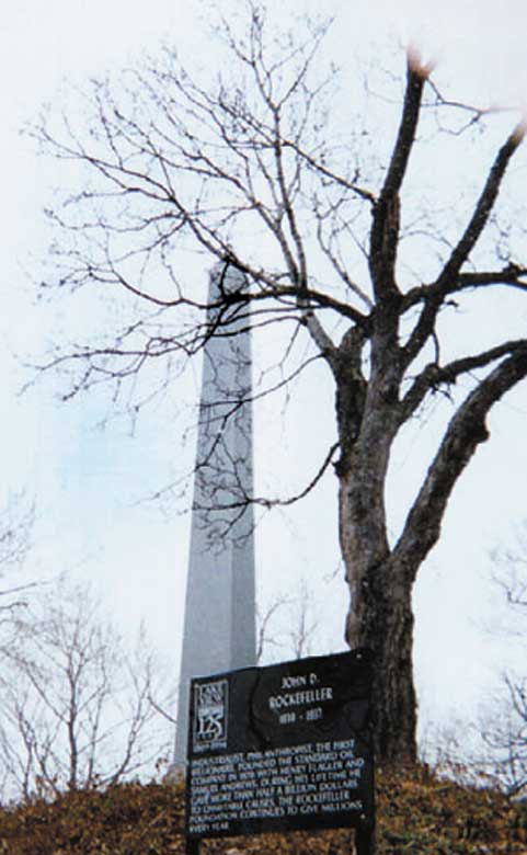 [arockefeller_grave_obelisk.jpg]