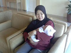 mama sayang arin..