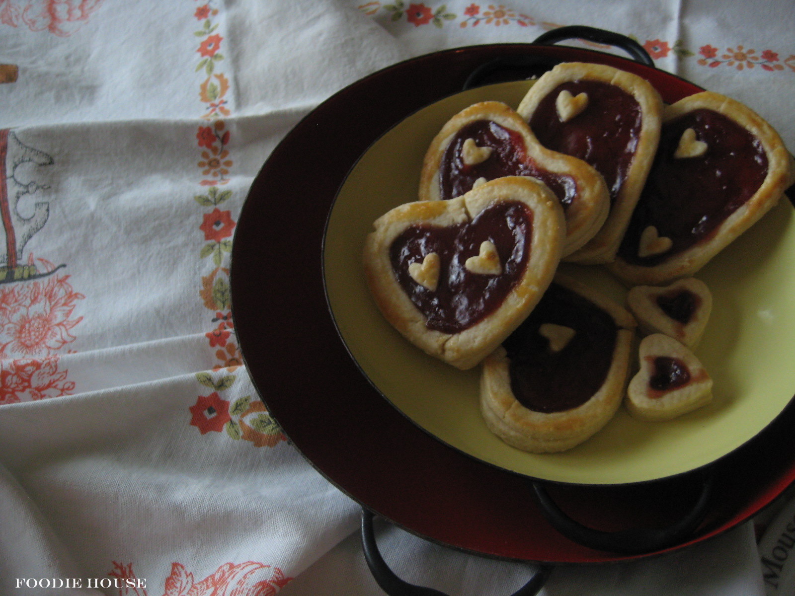 Foodie House: Heart-y Tarts: A Pictorial Jam