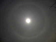Espectacular halo lunar del dia 22.10.10 a les 22:51