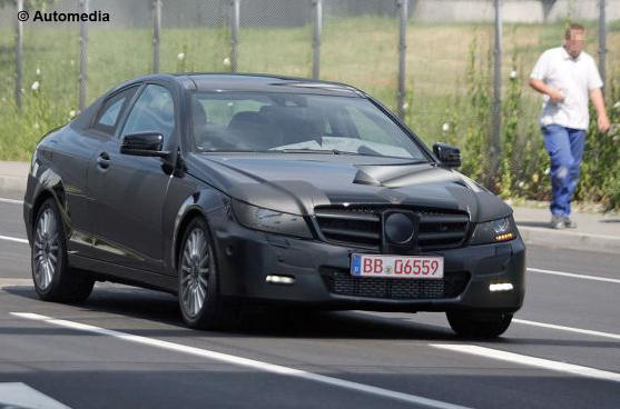 The C-Class coupe will replace the aging CLC in Mercedes range in 2011. The C-Class coupe will replace the aging CLC in Mercedes range in 2011.