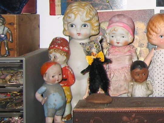 [dollies3.jpg]