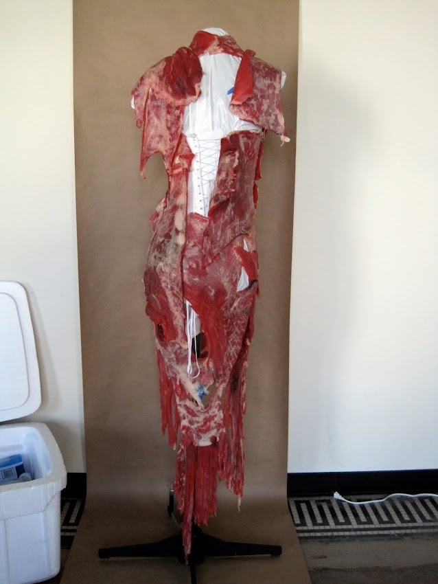 lady gaga vestido de carne era real