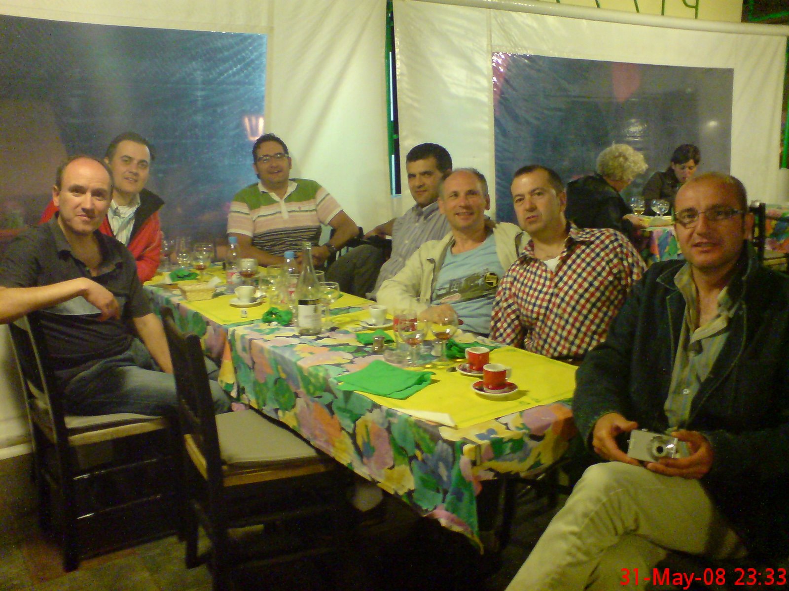[080601+005.jpg]