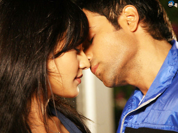 Neha Sharma Hot Kiss Photos