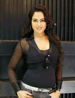 Sameera Reddy Sameera Reddy photos Sameera Reddy pictures