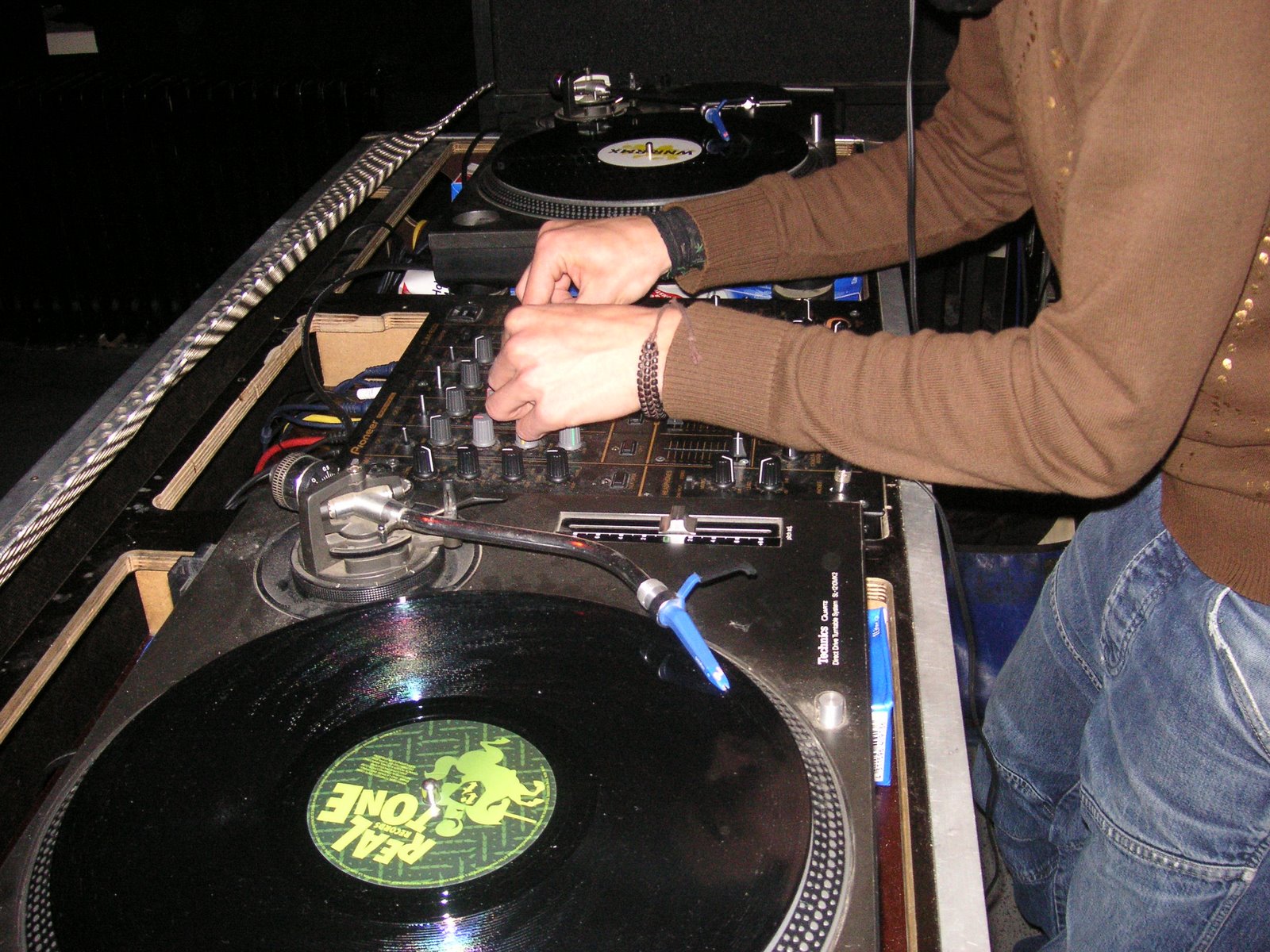 [PICT0090.JPG]