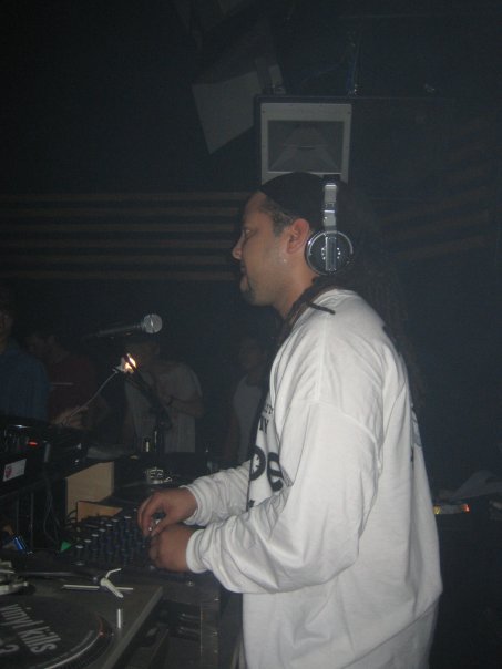 [UQ+Label+Night+04+-+DJ+Qu.jpg]