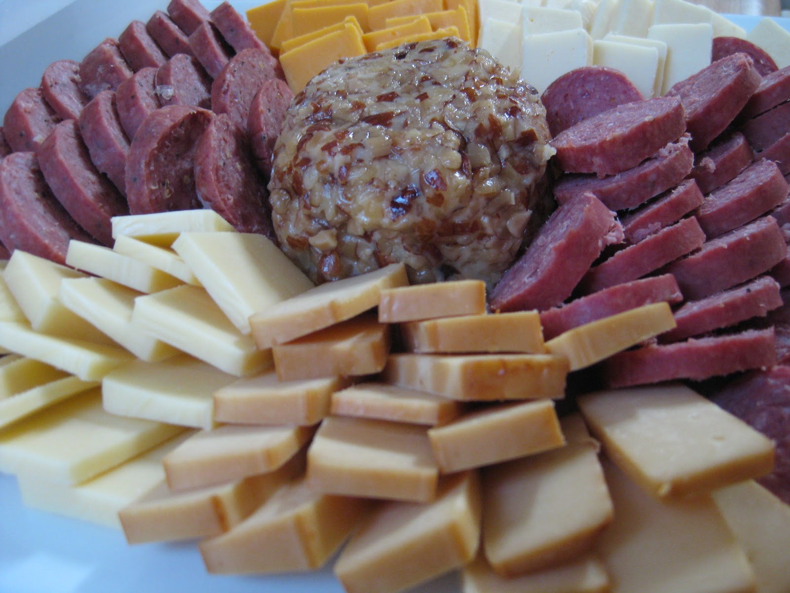 Chow Bella Holiday Meat and Cheese Platter
