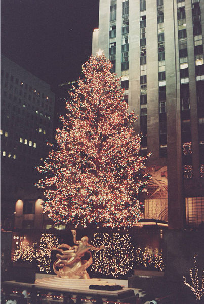 [403px-Rockefeller_Center_Tree.jpg]